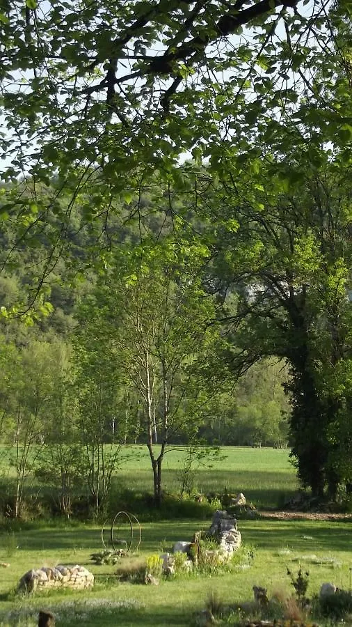 Sauliac-sur-Célé Chambres De Marianne בית אירוח